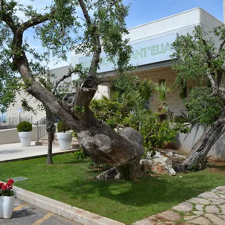 Park Sant'elia Φαζάνο